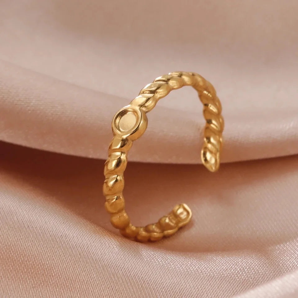 TWIST | Open Rope Ring